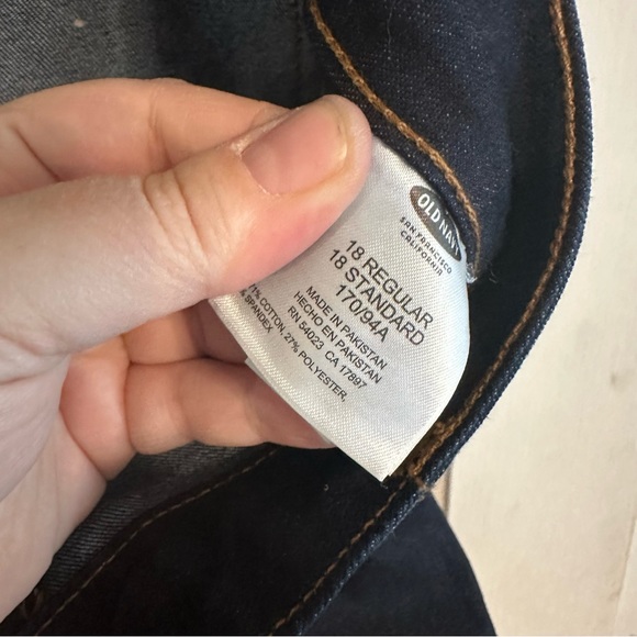 Old Navy | Dark Wash Rockstar Denim - Picture 2 of 6